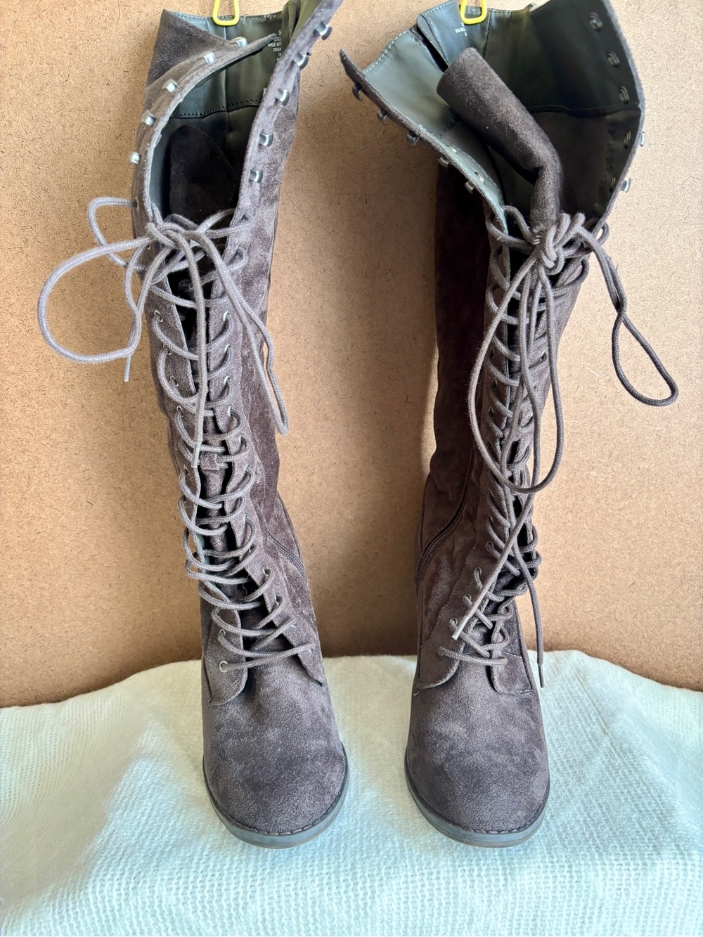 Cottagecore Women's Tall Lace-Up Suede Boots - Brown Size 9.5
